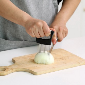 [신박템 채칼도우미] 채칼 고정 만능 채칼도우미 주방용품 핑거가드 요리찍개