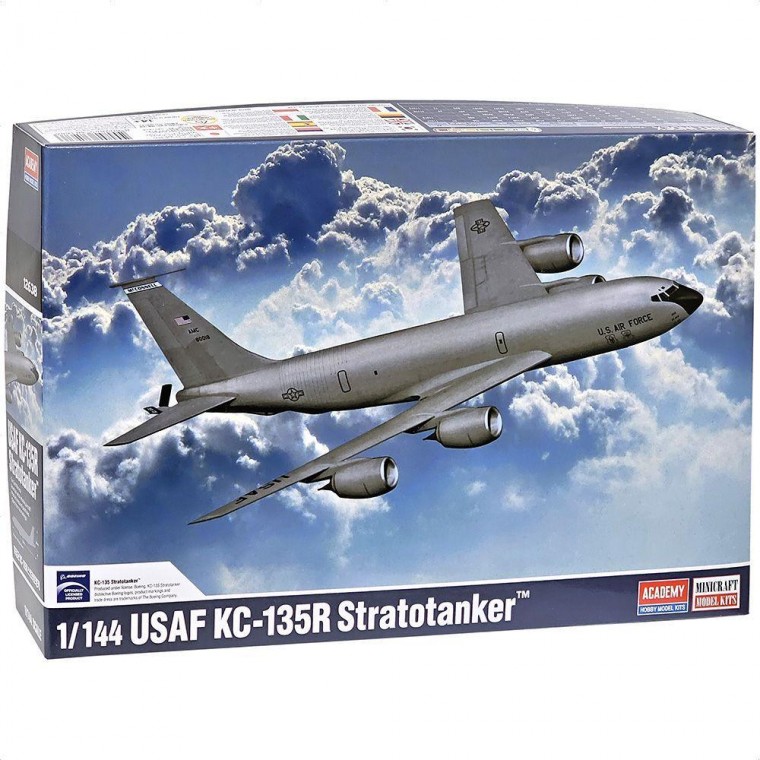 아카데미과학 미공군 KC-135R 스트라토탱커 프라모델