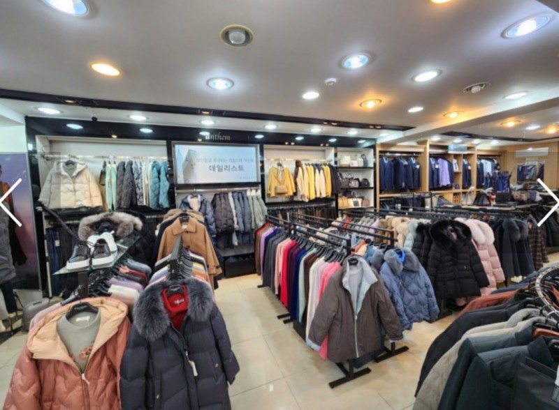 백회점 브랜드 남녀의류 30만장 2500원에 완사판매합니다.